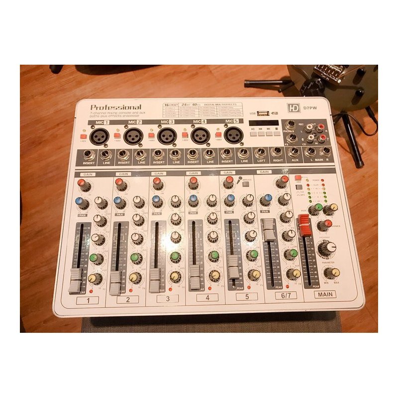 HD HD Audio D7PW 主動式混音器組合 450瓦 附 UHF 無線麥克風 街頭藝人 — 三峽麥克風