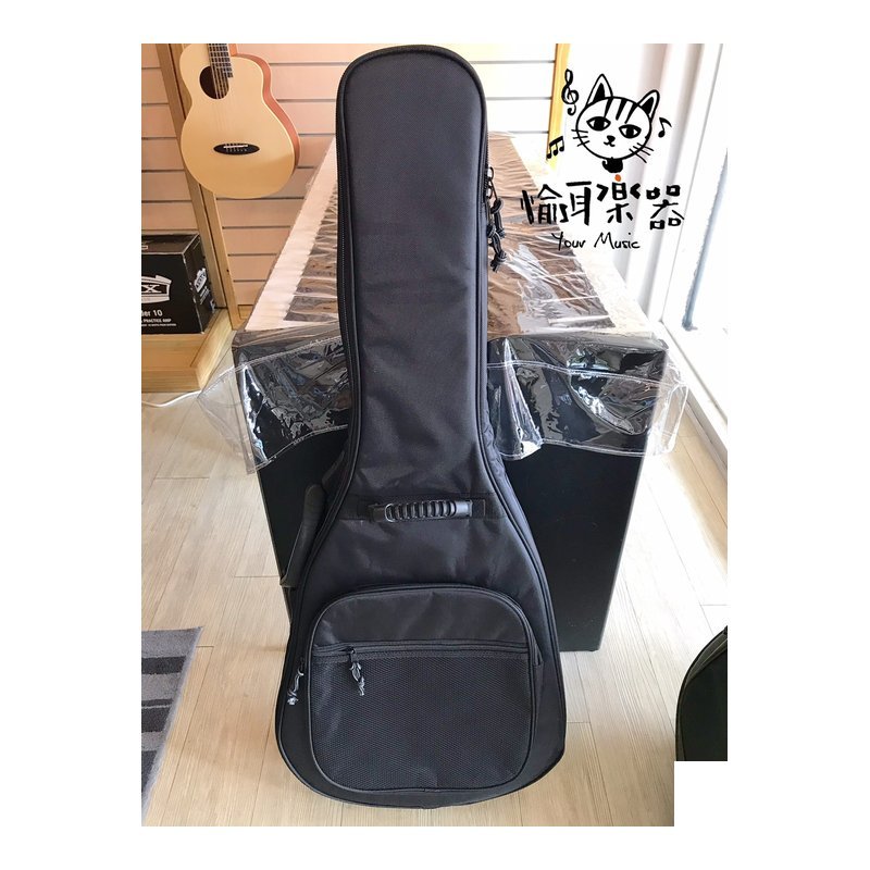 ♪ Your Music 愉耳樂器♪ 好堅固民謠吉他袋 立體軟盒 活動琴枕防潑水 隱藏式雙背超厚內裡 百搭耐髒黑色基本款 好堅固民謠吉他袋 立體軟盒 活動琴枕防潑水 隱藏式雙背超厚內裡 百搭耐髒黑色基本款 — 三峽吉他 / Bass