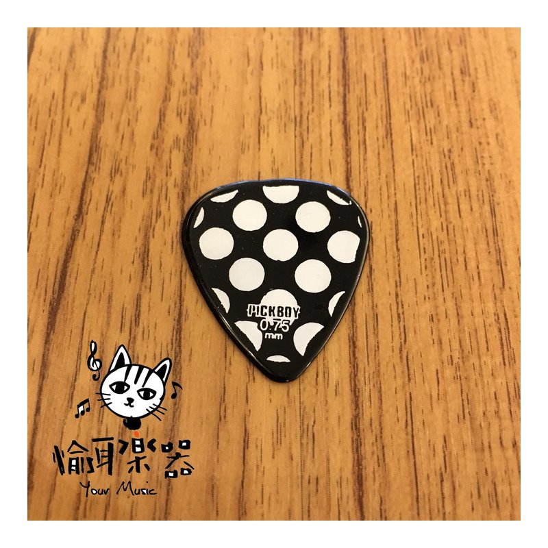 ♪Your Music 愉耳樂器♪PICKBOY 白底黑點pick 吉他 烏克麗麗匹克0.75mm PICKBOY 白底黑點pick 吉他 烏克麗麗匹克0.75mm — 三峽烏克麗麗
