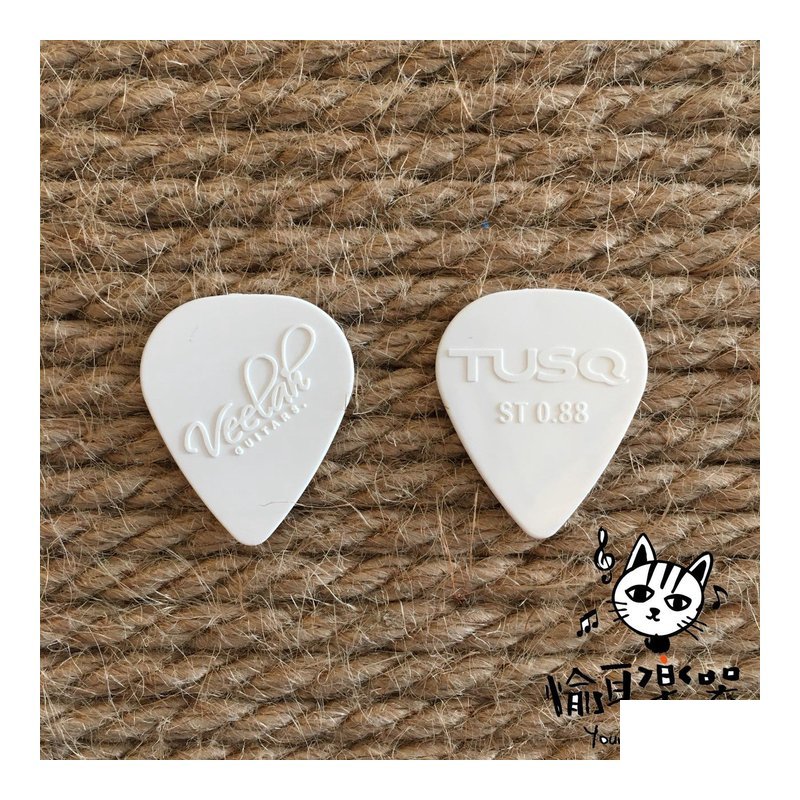 ♪ Your Music 愉耳樂器♪ veelah&amp;TSQU聯名匹克 白色 PICK 吉他 烏克麗麗用 veelah&TSQU聯名匹克 白色 PICK 吉他 烏克麗麗用 — 三峽烏克麗麗