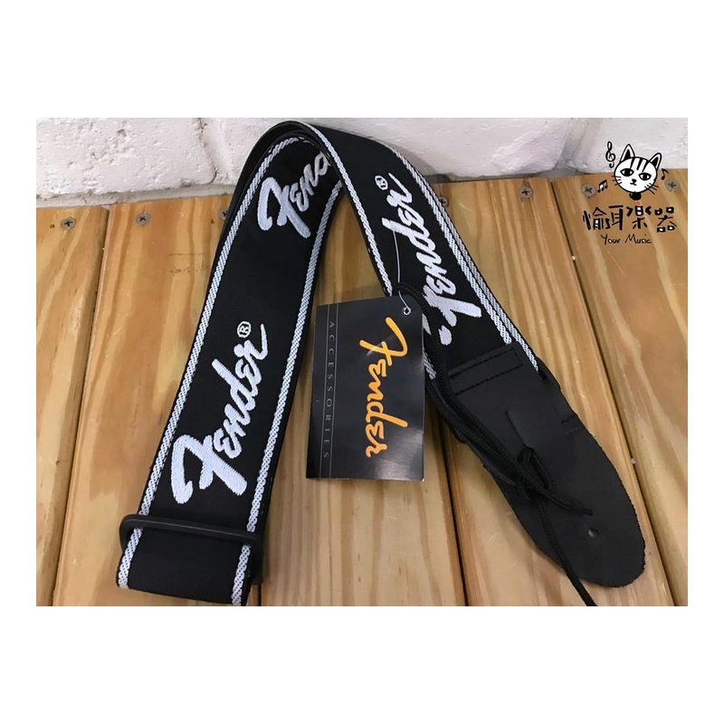 ♪ Your Music 愉耳樂器♪全新公司貨Fender 經典款背帶 黑底白色FENDER LOGO 吉他 貝斯 可用 全新公司貨Fender 經典款背帶 黑底白色FENDER LOGO 吉他 貝斯 可用 — 三峽吉他 / Bass