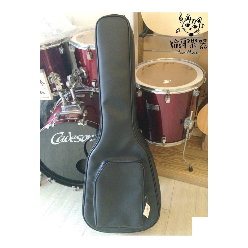 ♪ Your Music 愉耳樂器 ♪全新 台灣製 皮革 民謠吉他木吉他 吉他袋 背袋 有厚度 所有桶身皆可裝 全新 台灣製 皮革 民謠吉他木吉他 吉他袋 背袋 有厚度 所有桶身皆可裝 — 三峽吉他 / Bass
