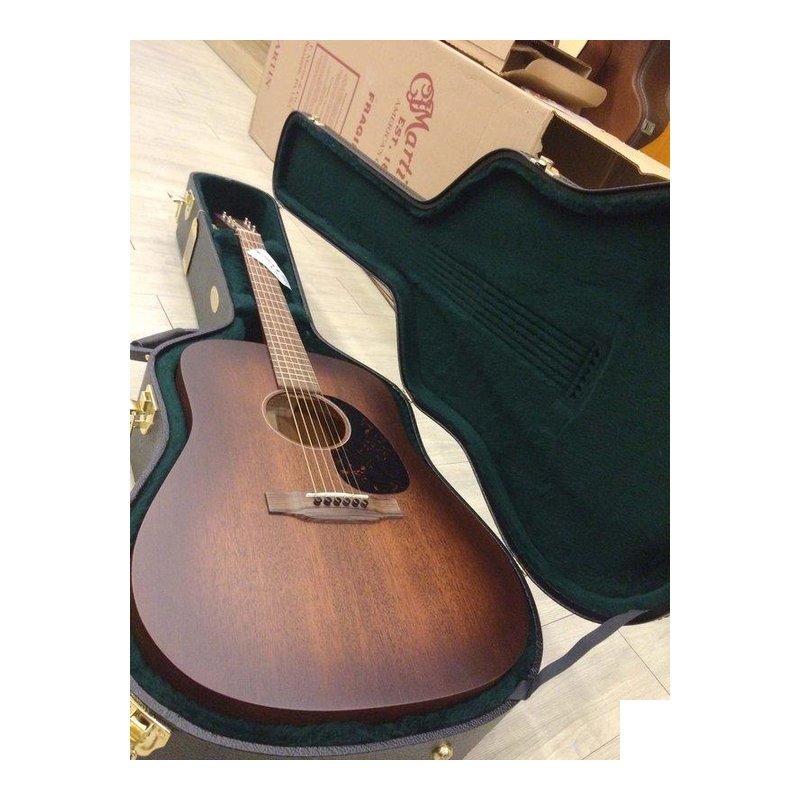 ♪ Your Music 愉耳樂器 ♪美廠 MARTIN D-15M BURST 桃花心木全單板民謠吉他附原廠硬盒 美廠 MARTIN D-15M BURST 桃花心木全單板民謠吉他附原廠硬盒 — 三峽吉他 / Bass
