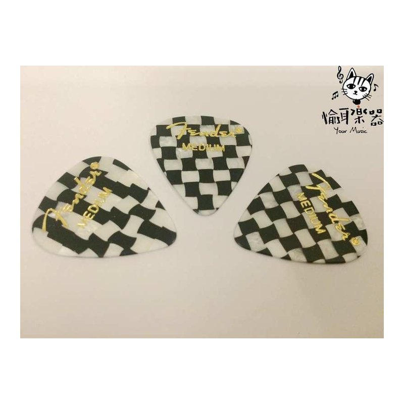 ♪ Your Music 愉耳樂器♪ FENDER 匹克MEDIUM 黑白格 木吉他 電吉他 用 FENDER 匹克MEDIUM 黑白格 木吉他 電吉他 用 — 三峽吉他 / Bass