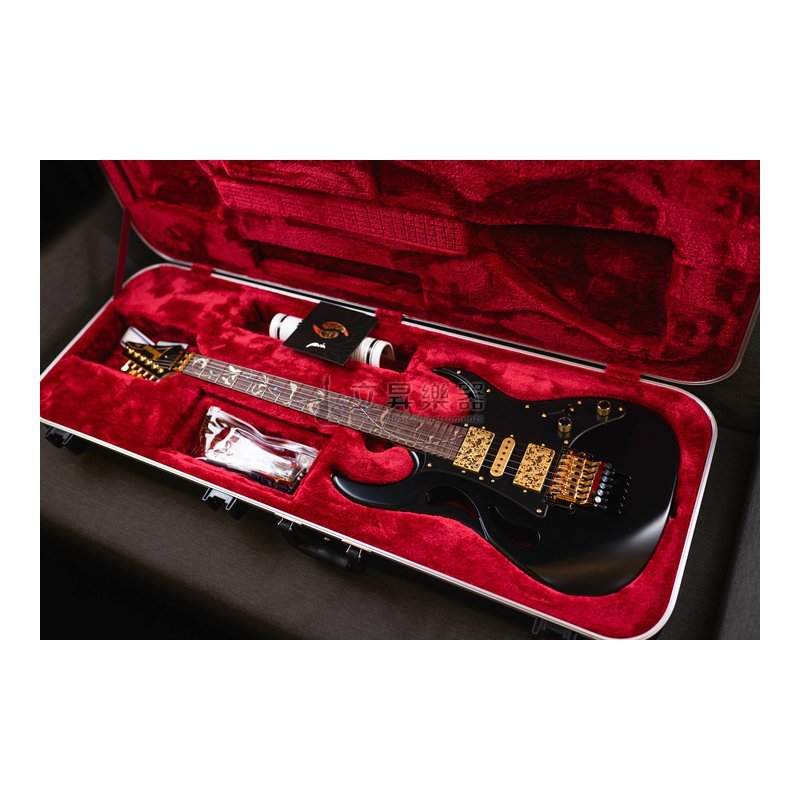 【預訂商品】Ibanez 電吉他 PIA3761 XB 黑金色 Steve Vai 簽名琴 日廠 大搖座 附原廠硬盒 — 三峽吉他 / Bass
