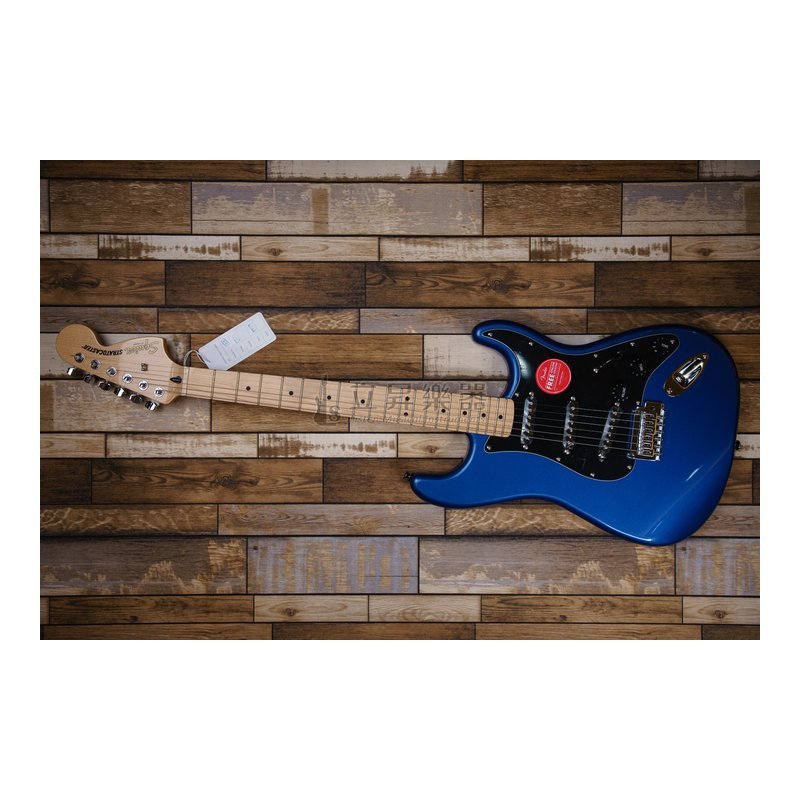 Squier 電吉他 Squier Affinity Stratcaster MN LPB Lake Placid Blue 楓木指板 2點式搖座 湖泊藍 單單單 — 三峽電吉他