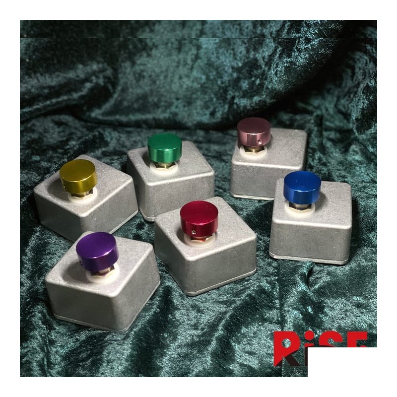 手工自製 RISE FOOT SWITCH 腳踏板 切換開關 音箱/效果器/切換可用 攜帶方便 — 三峽效果器