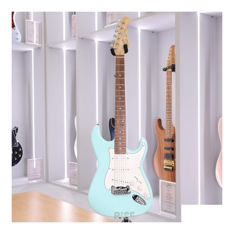 ç¾å» G&L Fullerton Deluxe Legacy Strat 電吉他 小搖座 — 三峽吉他 / Bass