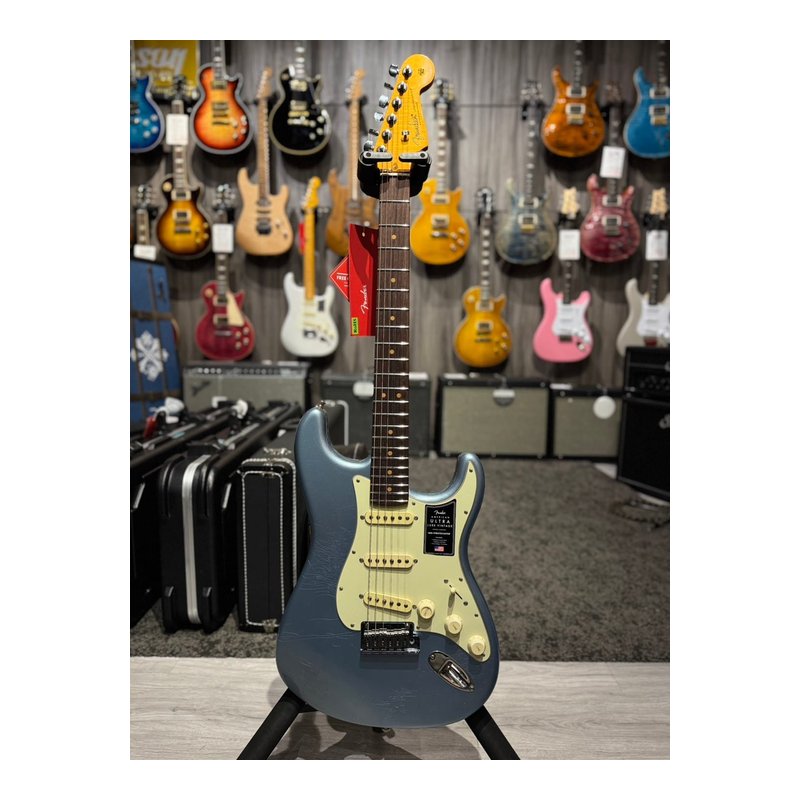 Fender AM Ultra Luxe Vintage 60s Strat ??? 公司貨【宛伶樂器】 — 三峽吉他 / Bass
