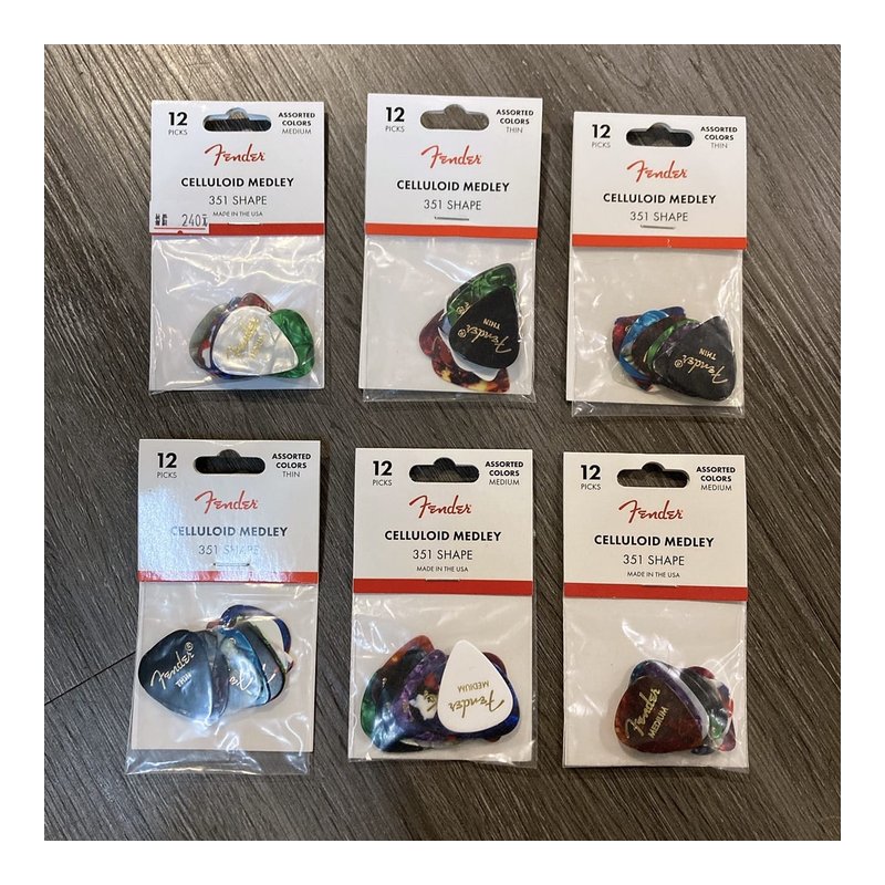 Fender Celluloid 351 彈片 12入 混色 限單？ 售 匹克 Pick — 三峽配件 / 週邊
