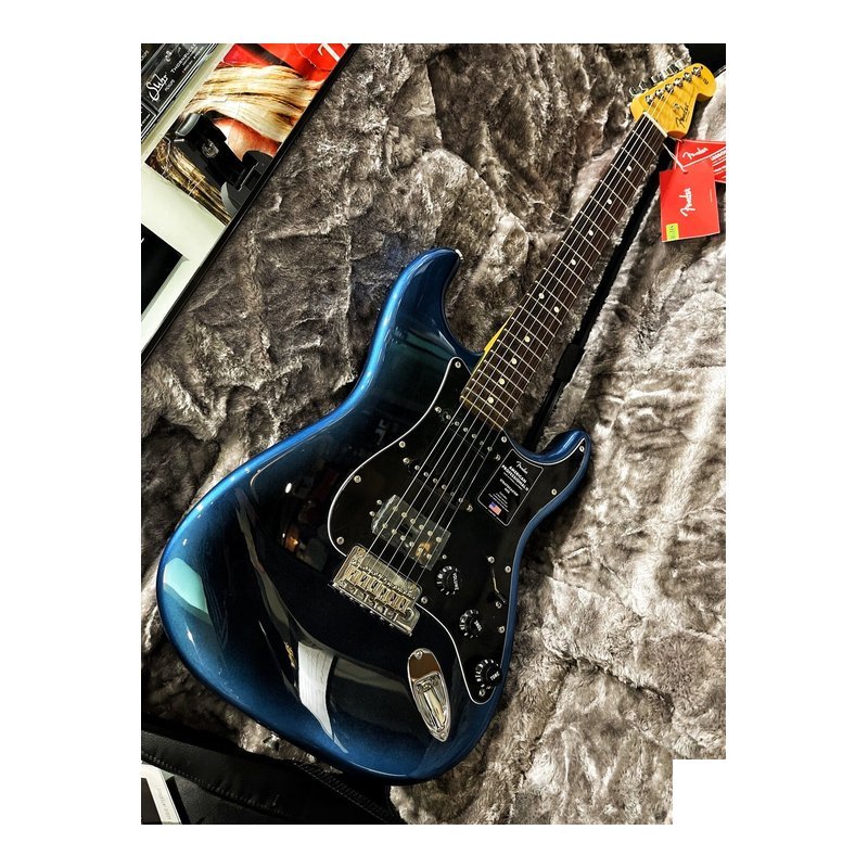 Fender FENDER PRO II STRATOCASTER DARK NIGHT ??? 公司貨 — 三峽電吉他