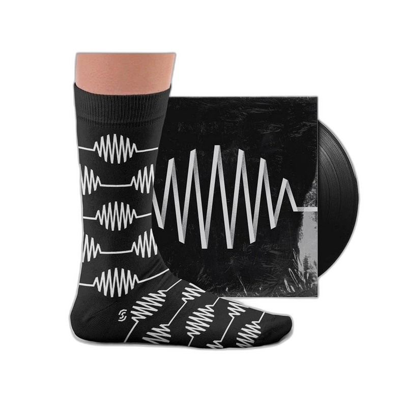 【葡萄牙進口】Amplitude Modulation Socks (L) 北極潑猴 晨操專輯靈感 中筒襪 男襪 女襪 【葡萄牙進口】Amplitude Modulation Socks (L) 北極潑猴 晨操專輯靈感 中筒襪 男襪 女襪 / Sock Affairs — 三峽配件 / 週邊｜YA! 玩音樂