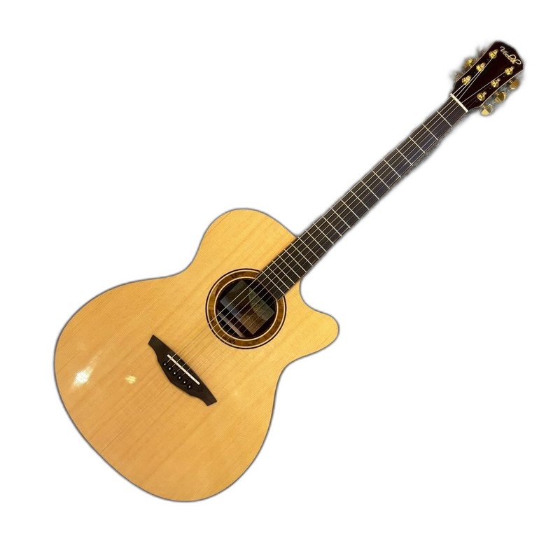 Voki A05 OMC-E SE 40吋 西堤卡雲杉面板 非洲桃花心木背側板 面單板 電聲款 缺角 復古仿舊 民謠吉他 — 三峽吉他 / Bass｜YA! 玩音樂