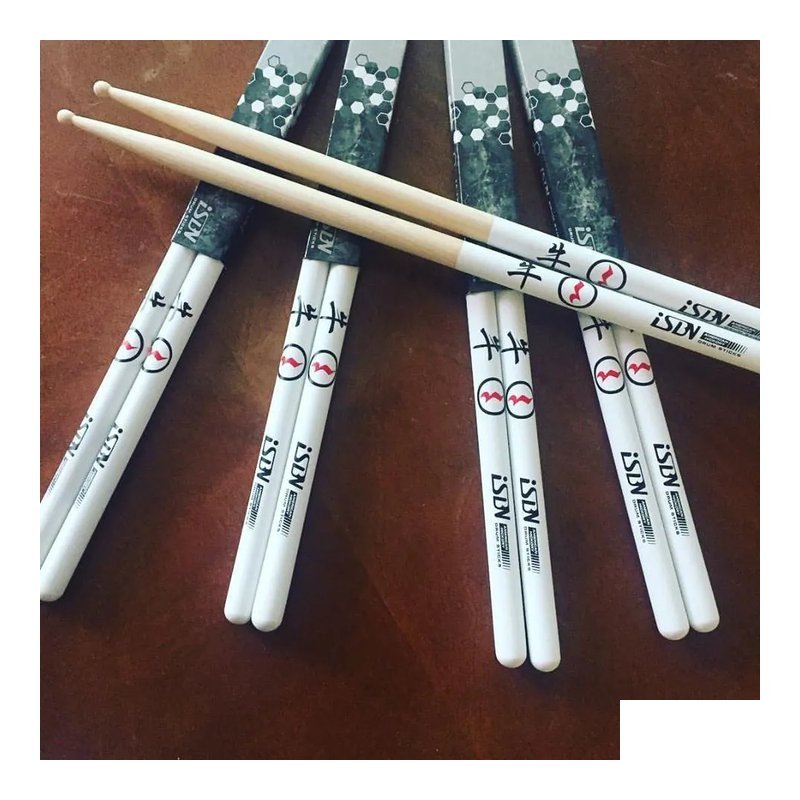 ISBN ISBN i-3S1 5A Drumsticks 濁水溪公社 阿牛胡湞筌簽名 防滑鼓棒 — 三峽鼓 / 打擊